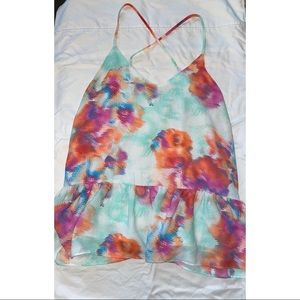 Floral cross back stra tank top. Size medium